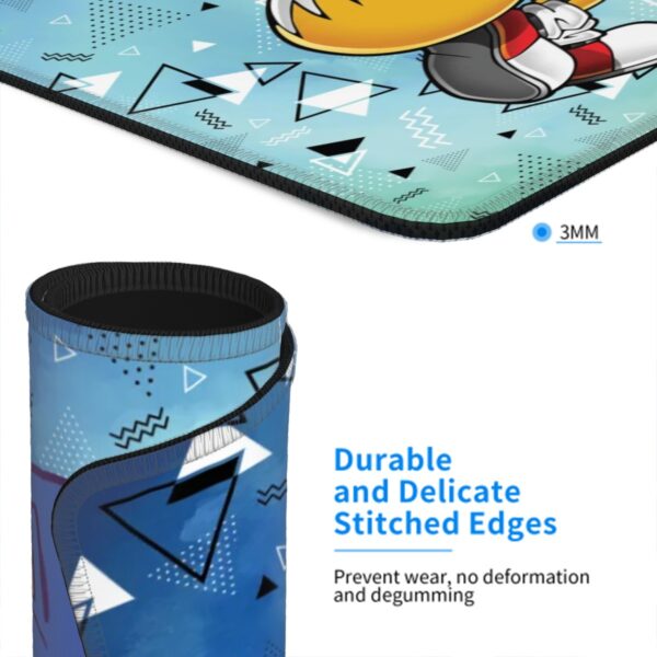 Sonic the Hedgehog and Tails desk mat