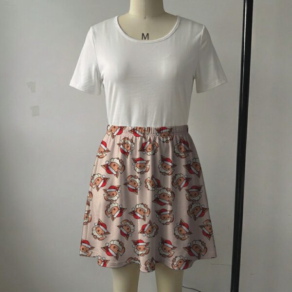 eeveexmas-skirt1 Pastel pink skater skirt printed with Christmas Eevees wearing Santa hats featuring side pockets